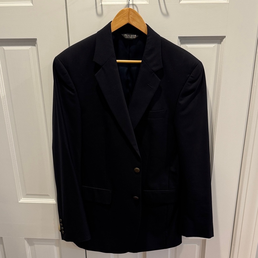38R Jos A Bank Navy Blazer